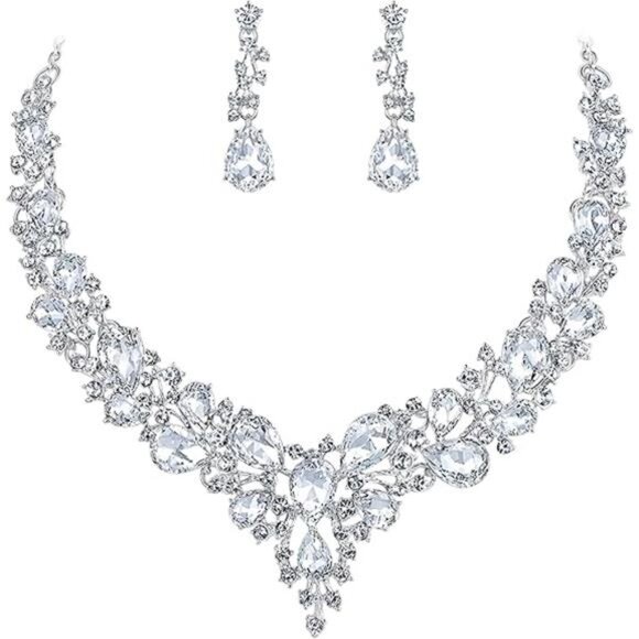 Women’s Austrian Crystal Teardrop Statement Necklace & Earrings Set - Picture 5 of 5
